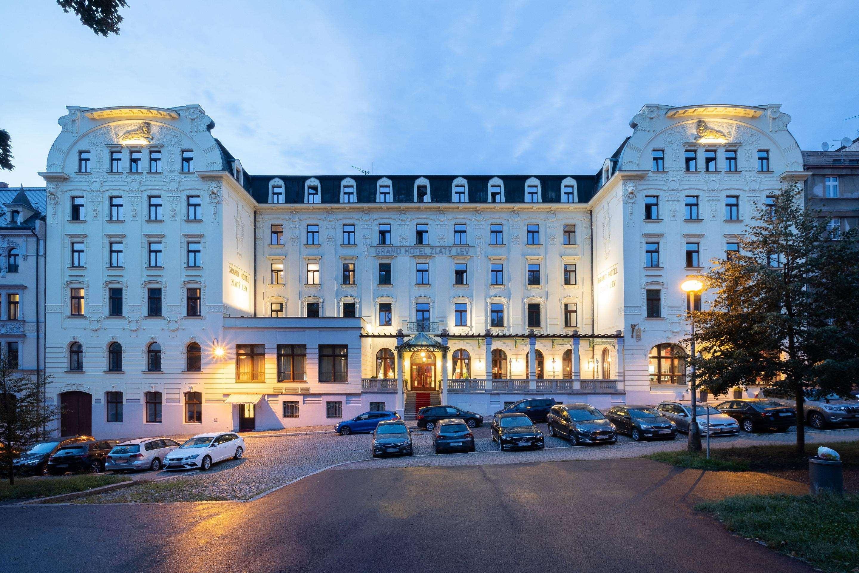 Clarion Grandhotel Zlaty Lev Liberec Extérieur photo